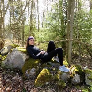 Meet your Posher, Claire